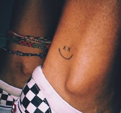 rainberrynum's tweet photo. louies que sepan dibujar, preparen la mano https://t.co/hV0JewQq87