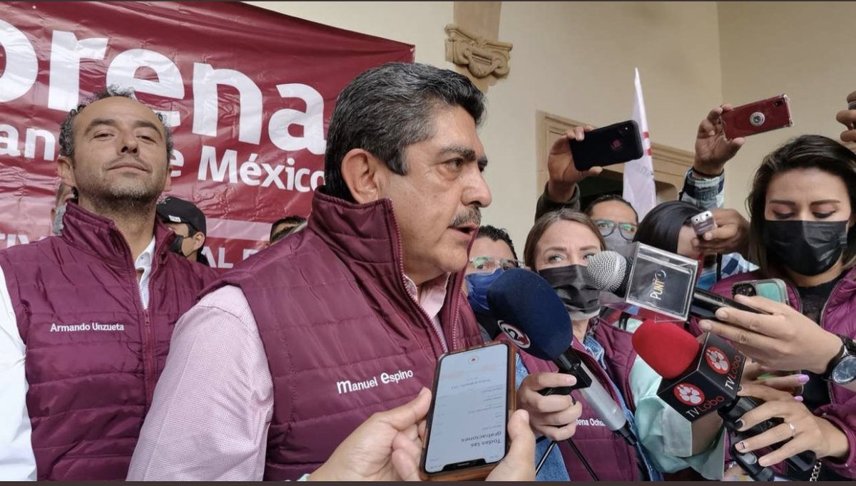 ManuelEspino's tweet photo. Hace más de 4 décadas opté por servir a México desde un partido del que salí hace diez años. Hoy, en la misma ciudad de Durango retomé esa vocación de militante partidario, me afilié a MORENA donde habré de ser un militante disciplinado, respetuoso de mis compañeros y dirigentes. https://t.co/jap6RRdD4b