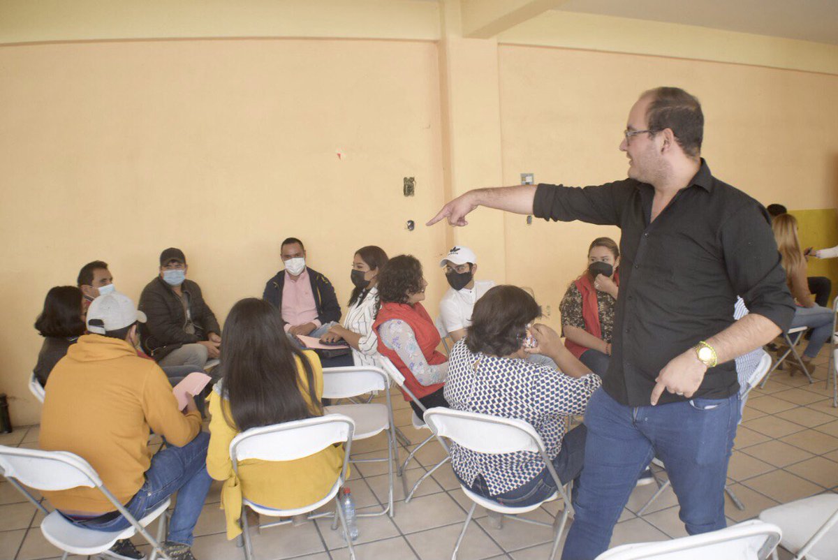 Mario_muizz's tweet photo. Formamos parte de una generación tecnológica, innovadora y a la vanguardia digital. Somos un PRI plural y abierto a los cambios y adaptaciones. Gracias Distrito VII por su entusiasmo y participación. Con todas y todos ustedes somos un #HidalgoDigital https://t.co/0nGNXgcBg4