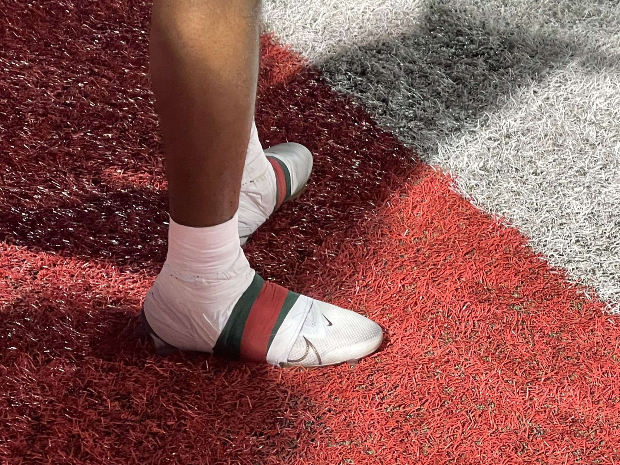 Jeff Sentell on X: Creekside ➡️ Cleats ➡️ Spat ➡️ Gucci slides. 💡 We  approve of this Friday night “look good play good” statement.   / X