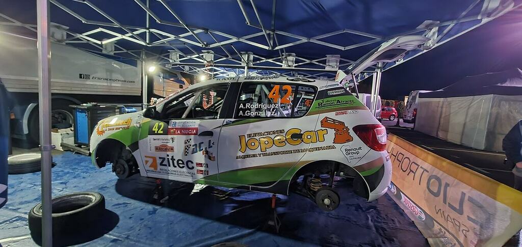 TRS Racing Team tweet media