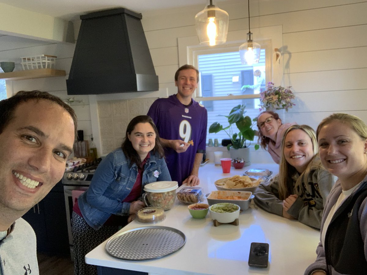 j_eisenberg87's tweet image. Celebrating the end of the first quarter with some amazing math teachers (and one science teacher)….@CatonsvilleMS #relationshipsmatter #celebratethesmallstuff