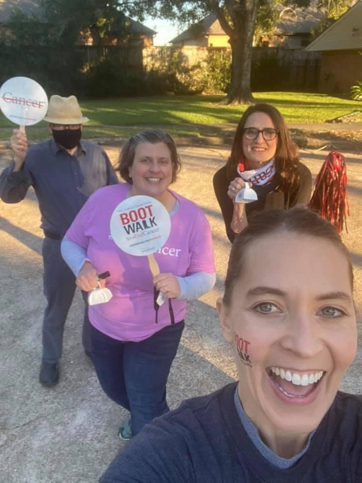 AndreaMolineu's tweet photo. Had fun walking with the neighbors.
#endcancer
#bootwalk
#GiveCancerTheBoot
@MDAndersonNews https://t.co/jgKLC9fjGU