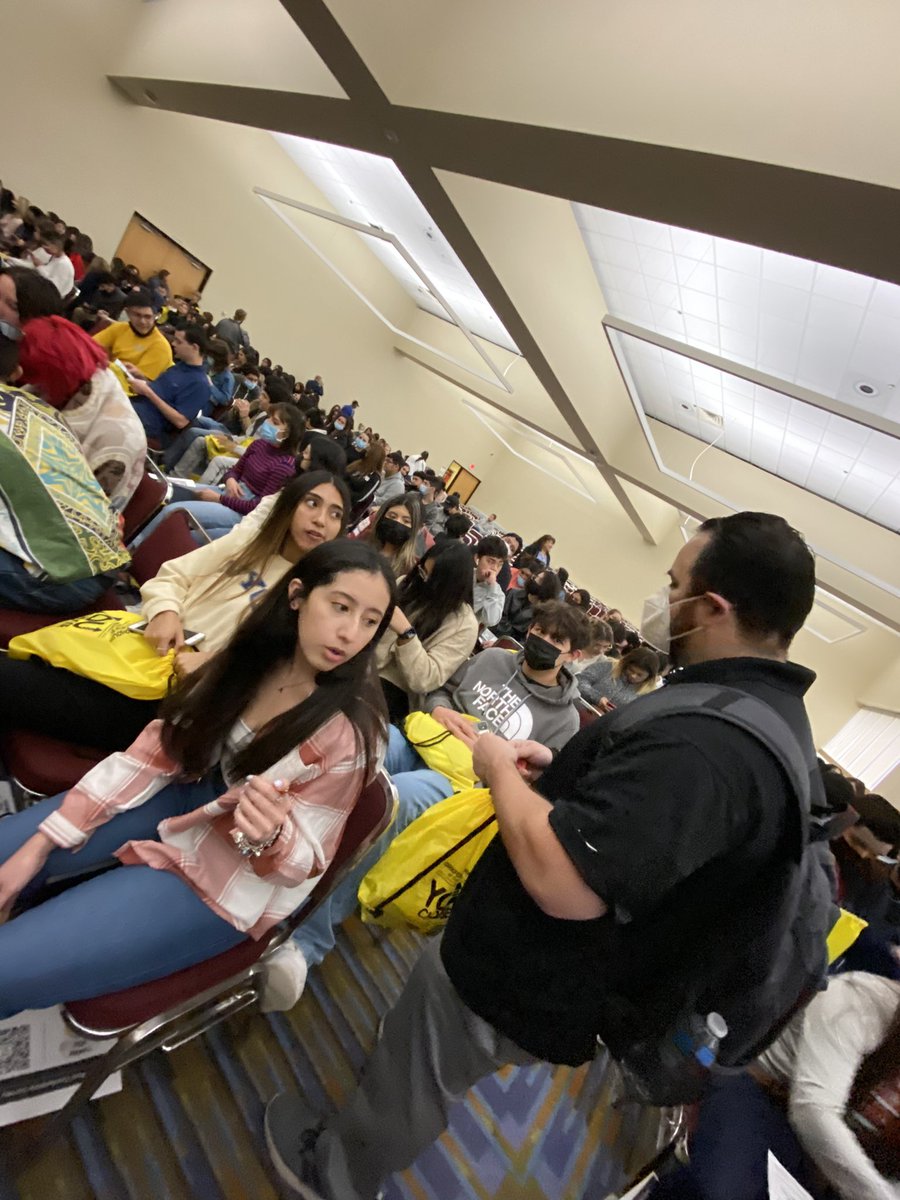 MariColunga8's tweet photo. Ray students at College and Career Conference #wbray https://t.co/XVK51X9b3M