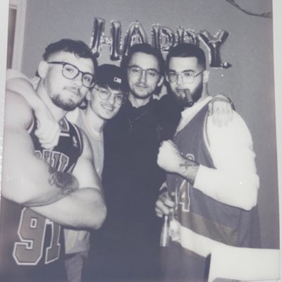 GavinZbock's tweet photo. #NewProfilePic https://t.co/MlYKcoxrU6