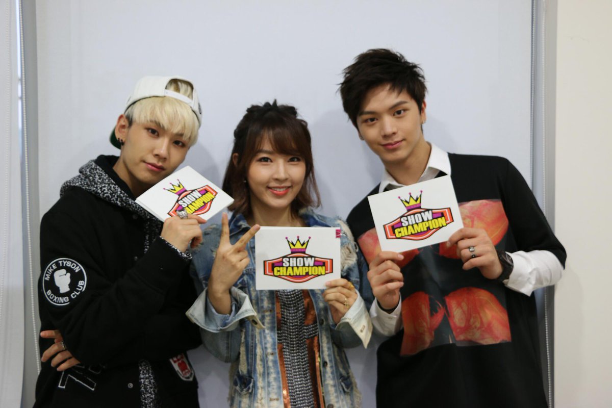 btobms_rie's tweet photo. D-8
131106 Show Champion MC
@BTOB_6SJ
#비투비 #BTOB #성재 #sungjae #waitingforbtob #오고멜 #오사멜 #예지앞사 #고거신기 #우리가_함께라면_뭔들_아름답지_않을까 #비투비영원하자 #너없인안된다 https://t.co/yioZZm15iL