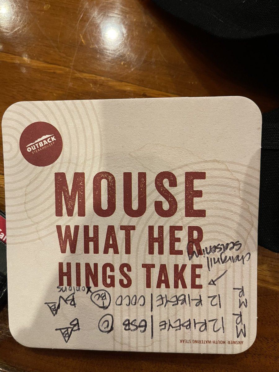 Slugger_No_13's tweet photo. @Outback if this is all the better this person needs to perform at their job, you need to make me an offer. https://t.co/ukG5fYM340