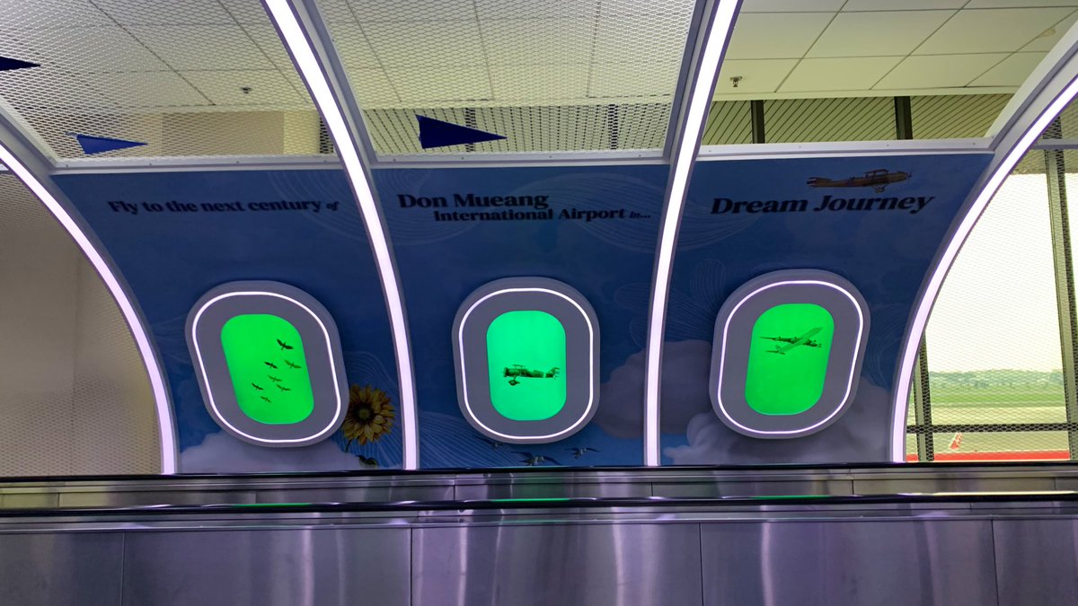 RonallChersan's tweet photo. ✈️ ช่วงนี้ที่ดอนเมืองจัดซุ้มนิทรรศการเล็กๆ Dream Journey เกี่ยวกับประวัติสนามบิน อยู่ตรงทางเดินระหว่าง Pier 4 ไป Pier 5 เผื่อสนใจไปแวะชมนะครับ https://t.co/GkGLzbYvAJ