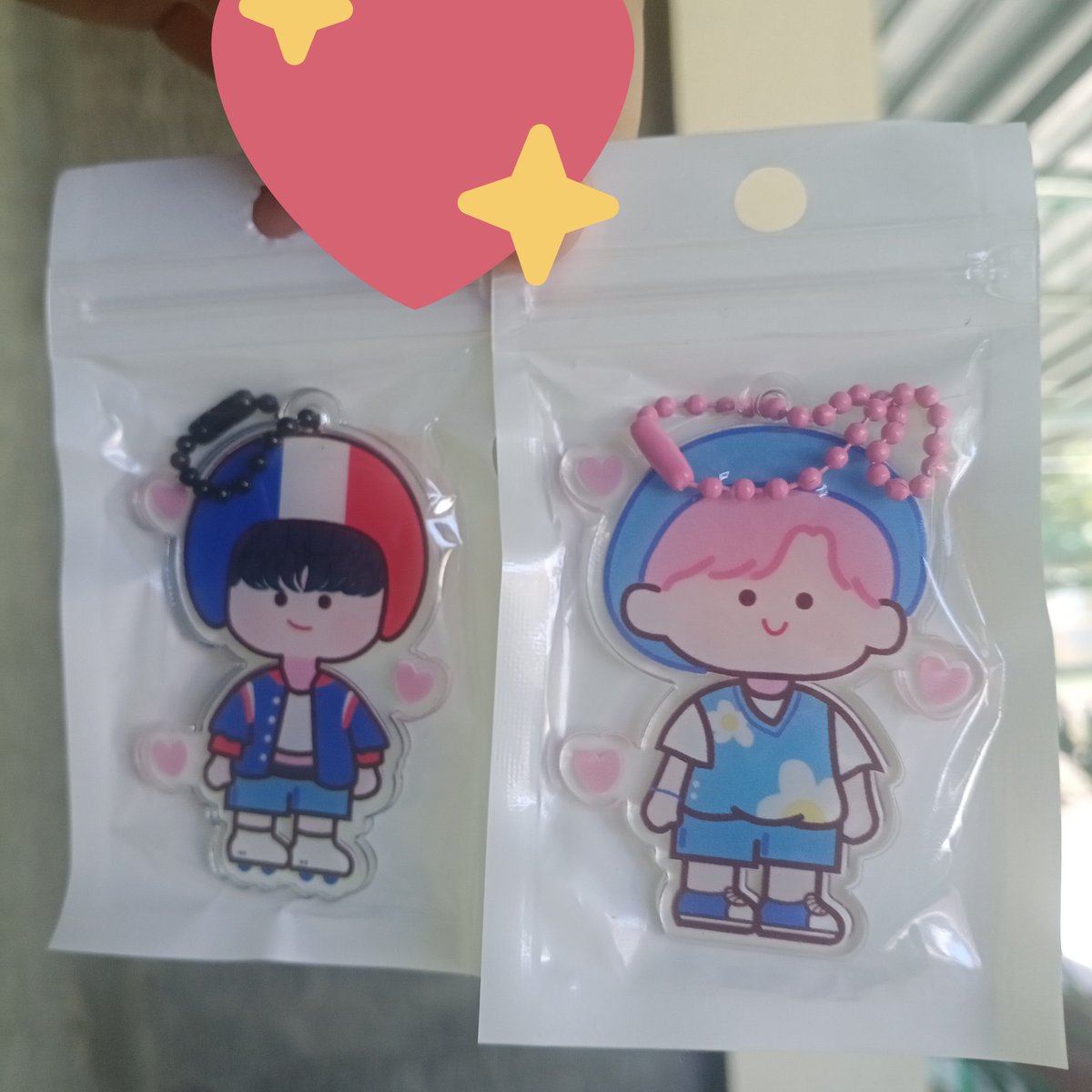 hakny9on's tweet photo. look who came home this morning 🥺 MY TINY SUNNEW MY BABIES https://t.co/I1xBQjM0RY