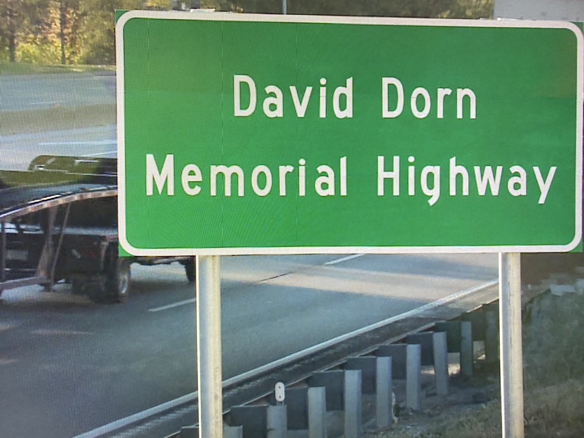 If you drive the stretch of I-70 between Shreve and Kingshighway, there’s a new addition in both directions. Tonight, hear from Ret. Cpt. David Dorn’s widow about the new memorial highway signs and life since her husband’s tragic death. @KMOV https://t.co/pHuxlMuehh