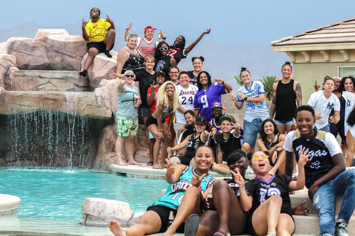 LVSilverStars's tweet photo. Happy #NationalJerseyDay
The squad repping their favorite jerseys.
📸: @iteambrenda
@wnfcfootball
#SilverStarsSquad #SilverStarsStrong #LasVegasSilverStars #webelong #squad #LasVegas #WNFC #WNCFproud #fyp #NationalJerseyDay https://t.co/BKk2RYUG5O