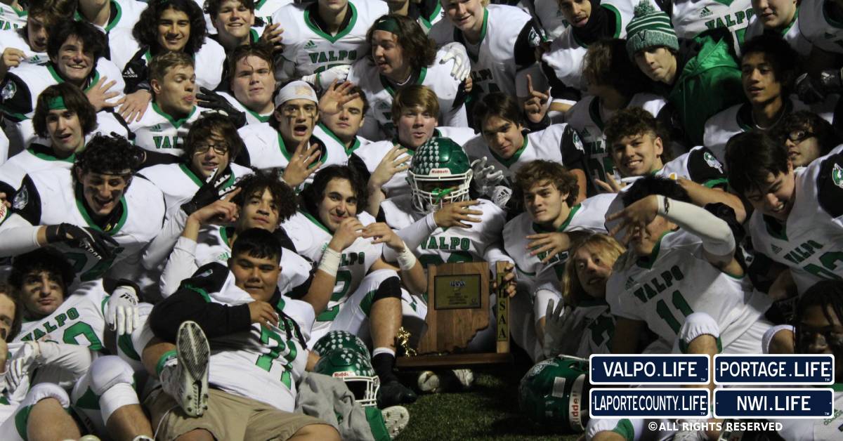 ValpoLife's tweet photo. Your Vikings are Sectional Champions! Congratulations to these young men as they pitched a 35-0 shutout and will be moving on to the Regional Championship! 🏆🏈 
@ValpoHS411 @AthleticsValpo @VHSFootball_19 @Valpo_Schools https://t.co/J3eEYypAAs