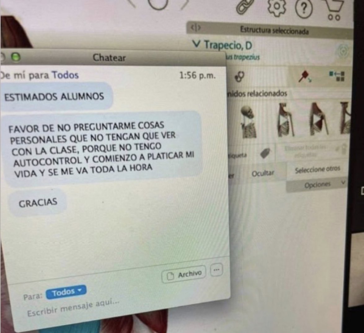 mariavgmz's tweet photo. Yo dando clases https://t.co/i0QxXR2CeP