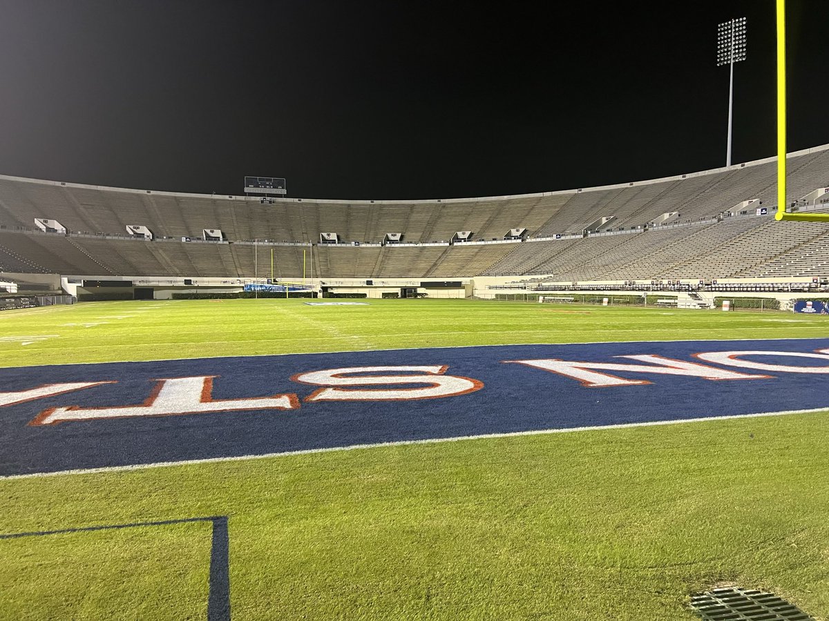 gojsutigersfb's tweet photo. The Cathedral to College Football in Mississippi is ready #IBelieve https://t.co/XN30dbGfQv
