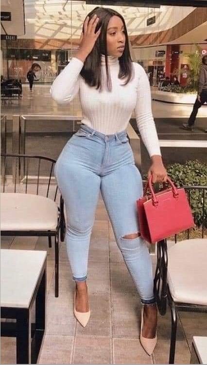 Polo5908's tweet photo. Because it's Friday π π₯π―
#BlackIsBeautiful #MelaninPoppin #AfricanGirlsKillingIt #CaribbeanBeauties #SunKissed #SlimThick #SnatchedWaist #HipsAndThighs #ThickerThanASnicker #Thickems #SlimThick #TightBody #BeachBody #PoolBody #BrownSkinCutie #CutiePie #EveningVibes #Boxcy https://t.co/VSWSW6Tt0e