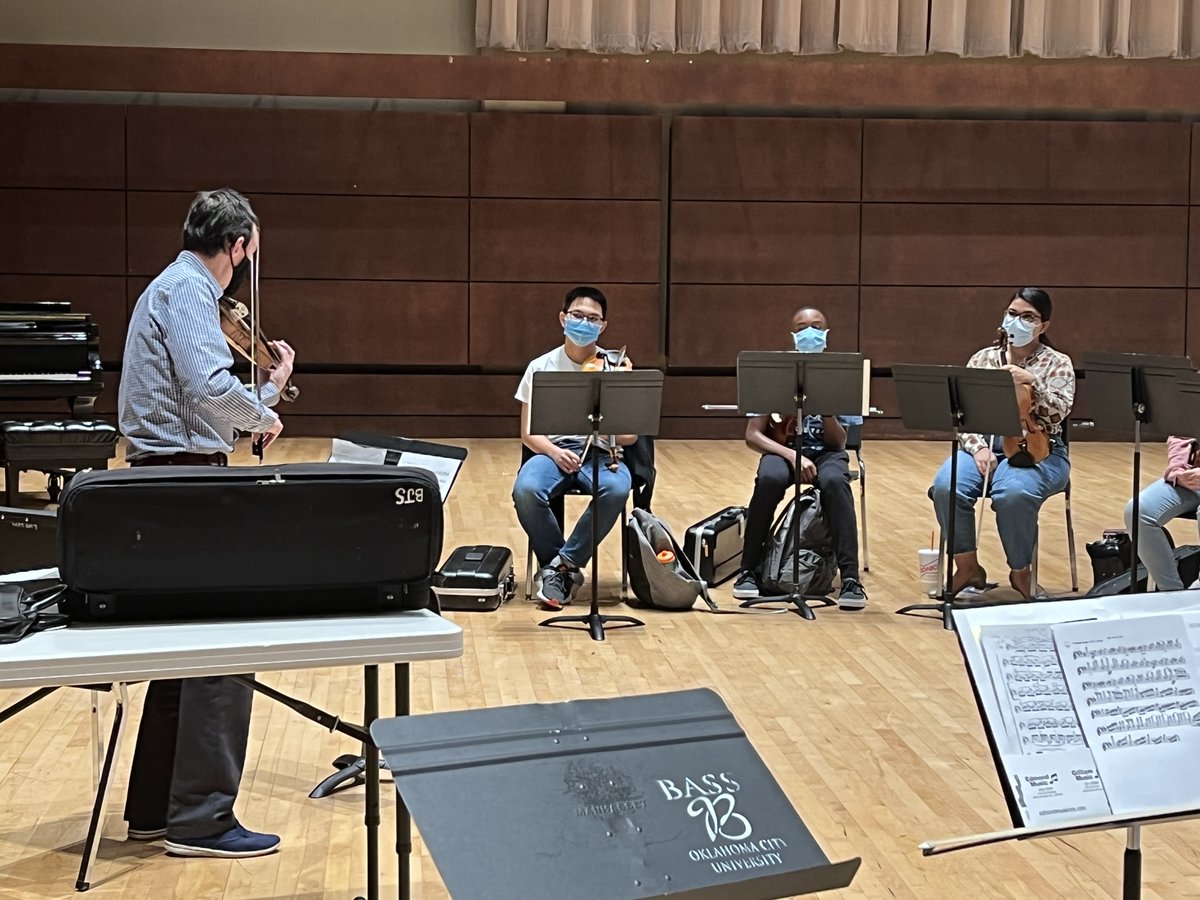 ClassenOrch's tweet photo. Some of our 2nd round @ClassenSASOKC Orchestra all staters enjoyed a clinic at OCU today.  It was simply the perfect end to our week! @ClassenVPA @OKCPS #shiningbright #findawaymakeaway #noexcuses #betterthannormal https://t.co/cQP27b2JY5