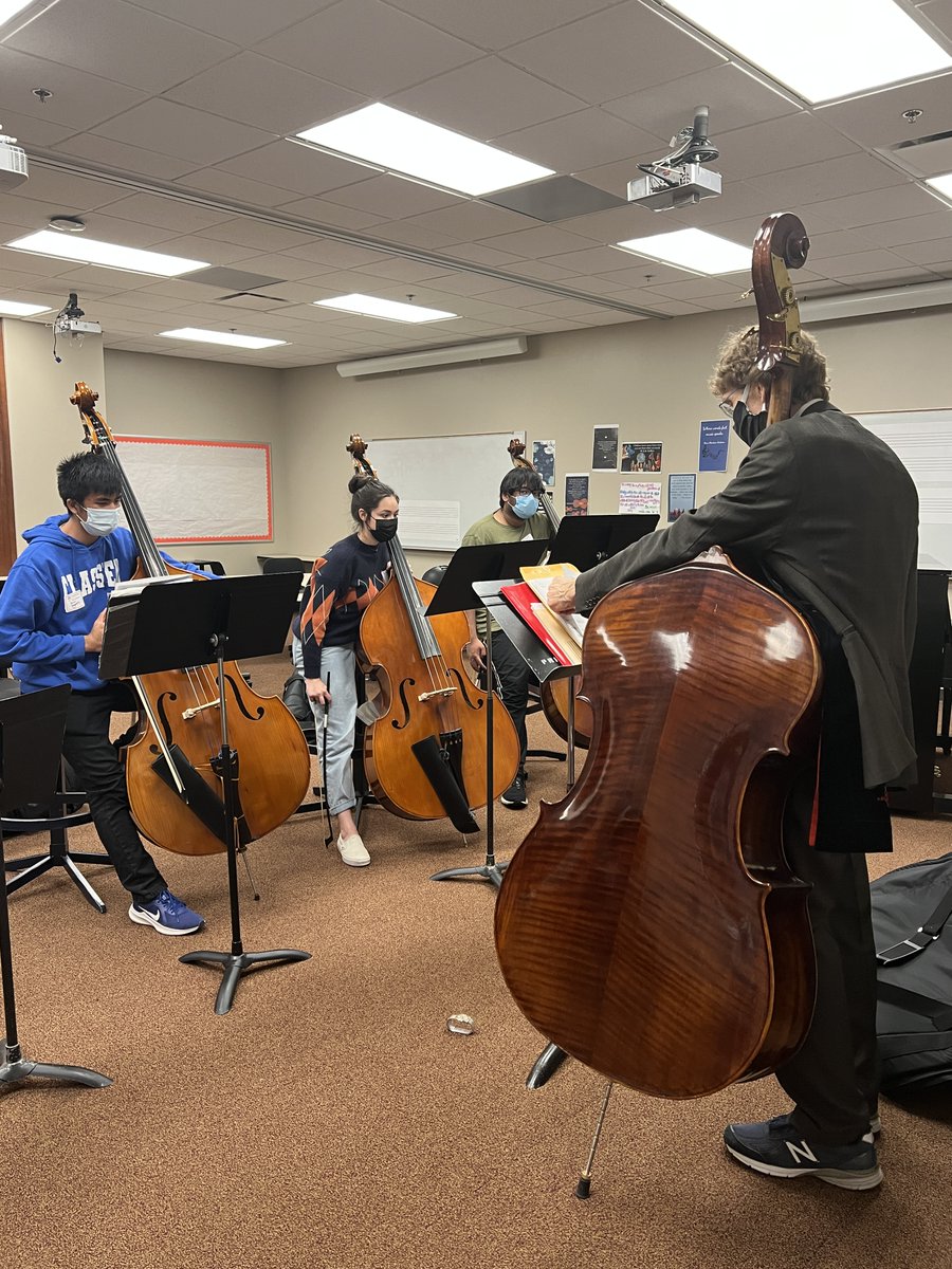 ClassenOrch's tweet photo. Some of our 2nd round @ClassenSASOKC Orchestra all staters enjoyed a clinic at OCU today.  It was simply the perfect end to our week! @ClassenVPA @OKCPS #shiningbright #findawaymakeaway #noexcuses #betterthannormal https://t.co/cQP27b2JY5