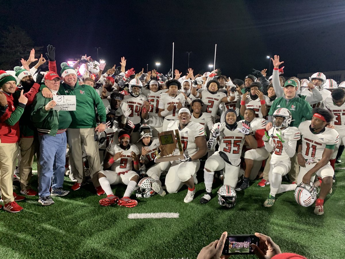lnwildcats's tweet photo. IHSAA Sectional Champs! LN 28 LC 20, final! ⁦@LNHSwildcats⁩ ⁦@indyhsscores⁩ ⁦@LNWildcatsFB⁩ ⁦@ltgoodnews⁩ ⁦@LNFanSection_⁩ ⁦@LNHSwildcats⁩ https://t.co/U2SW4jXXI5