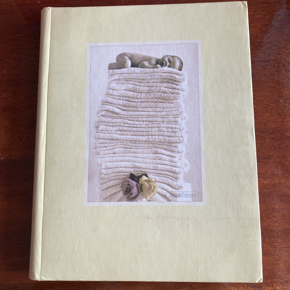 HeartstringPod's tweet photo. It’s National Adoption Awareness Month! So I’m sharing some more photos and stories from my time in foster care through to my adoption 🏠

How nice that I have this dedicated photo album that my foster carers put together 💛

#adoption #fostercare #naam https://t.co/lEnuDTSTCY