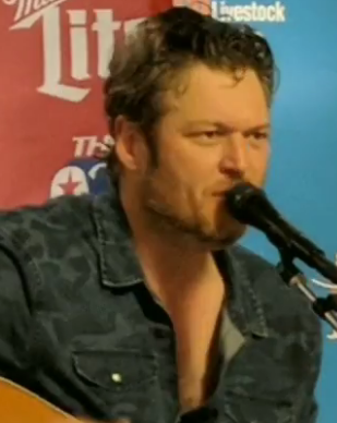 BarbraLovesBG's tweet image. Retweet to vote #BlakeShelton to win #TheCountryArtist of 2021 #PCAs