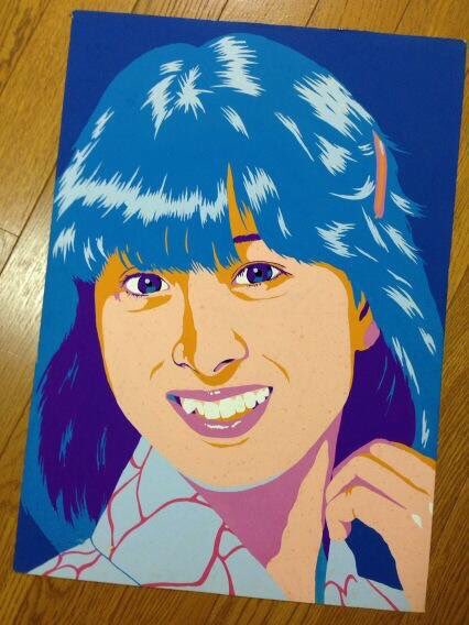 Yuko Ganpuku これはデザイン学校一年の時に描いた課題 ポスターカラーで方眼に塗り 分ける 色は 勝手にカラフルに変えた 他の学生は肌色のグラデーションを作って塗り分けていた T Co Zx5gq0ec4n Twitter