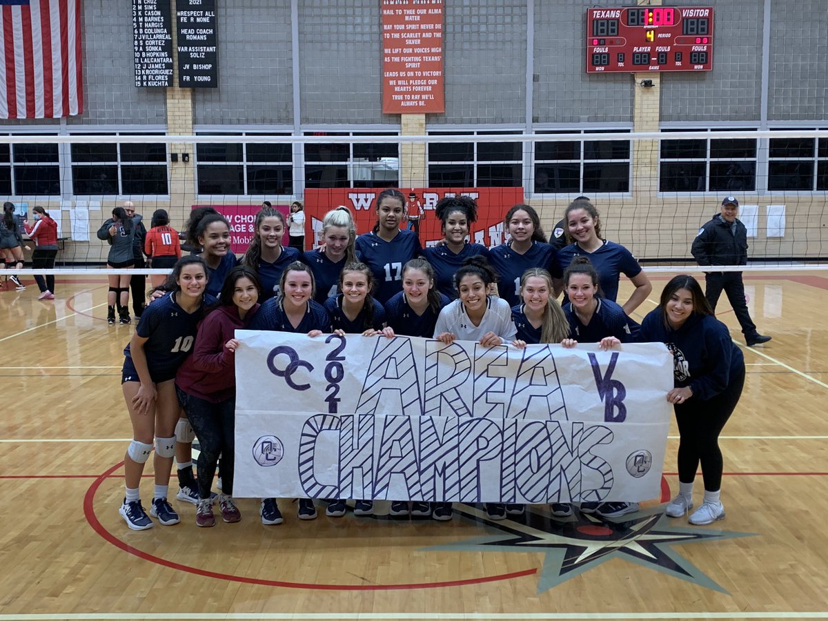 OCRobMartinez's tweet photo. Very proud of our @OCPANTHERVB they take down Rivera HS & advance to round 3 of the playoffs #OCAwesome #OCPower #NISDReunited @NISDOConnorHS @NISD https://t.co/Js8BytPRXy