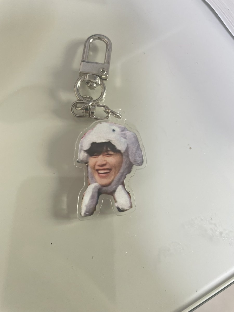 ssuggaeo_458's tweet photo. 스냅스 왔는데에ㅋㄹㅋㄹㅋㄹㅋㄹ 선이 삐죽삐죽..... 이 똥손으로 뭘 하려고하지 말아야😂 선호 까르르 갱쥐웃음으로 잘 안보인다고 해주라 https://t.co/CGwpX7IfPv