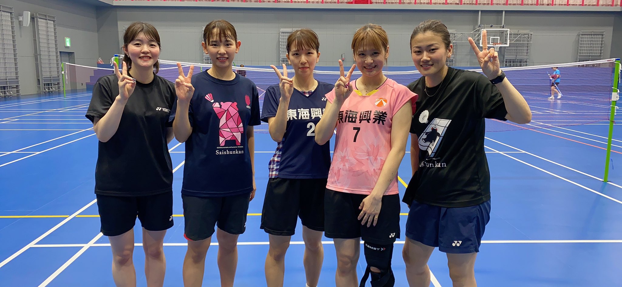 垣岩 令佳 青森山田のかわいい後輩たち 全然被ってはないけど こうしていろんなチームで頑張ってくれてるから嬉しいな みんないい子たちすぎて 時間忘れて練習 また会いましょう 青森山田高校 バドミントン部 すみれ寮 7期生 10期生 13
