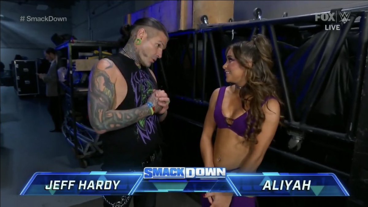 RT @HeelWillMahoney: The respect I have for Jeff Hardy arriving on #SmackDown and immediately shooting his shot... https://t.co/KuoD7avB72