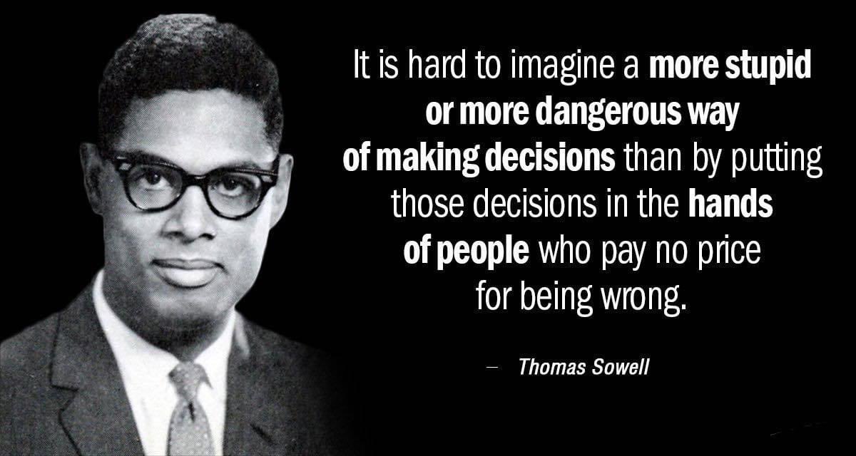 Lukewearechange's tweet photo. He has a point https://t.co/VXzxKZUF7r