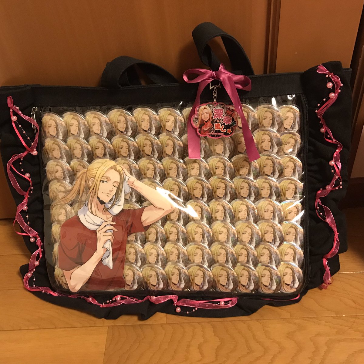 skettubaki3's tweet photo. だれかAGFきてる？？？これ目印!です！ https://t.co/cDbjRIQOJT