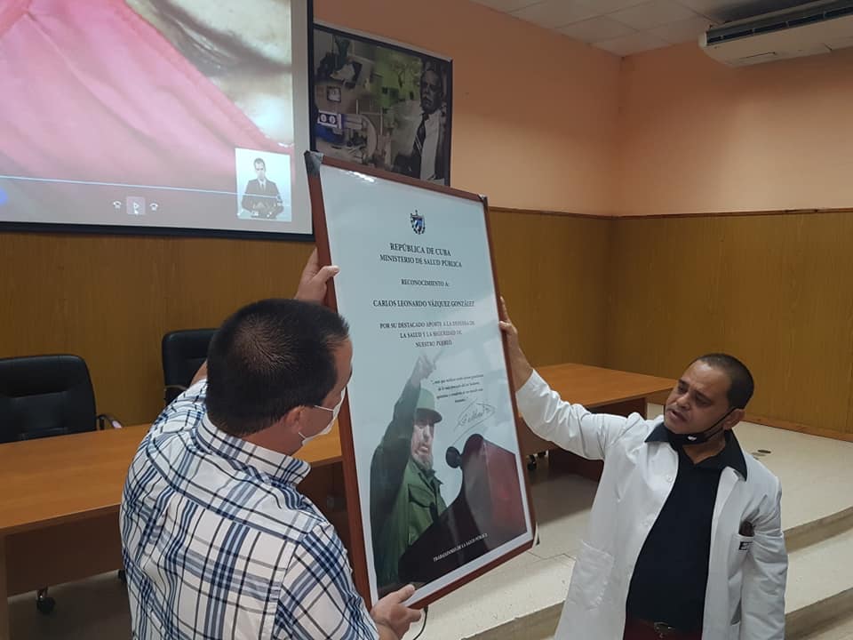 CanalCaribeCuba's tweet photo. #AgenteFernando en @PrecisaPalabra 🇨🇺👉 Ser médico es todo en mi vida, también tener la oportunidad de continuar con el legado de mi paradigma, el Comandante en Jefe; #FidelCastro https://t.co/lGA1GG74GJ