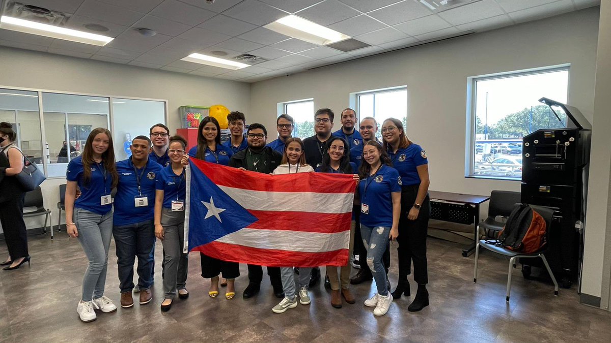 seds_uprm's tweet photo. Space Vision Day 2 and we presented our DECIPHER project🚀🚀 Thank you to everyone who passed by our table and talked with us, we can’t wait for tomorrow✨ https://t.co/Pc424ZgGWb