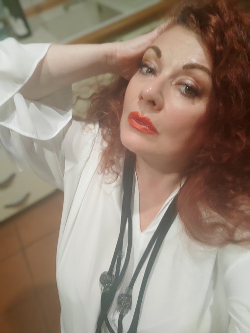 Buona giornata a tutti i miei fans.  https://t.co/wTXZjUBbQu  #actress #attriciitaliane #attrice #model<a href="/tag/model"class="tags"><span>#model</span></a><a href="/tag/beautiful"class="tags"><span>#beautiful</span></a><a href="/tag/actress"class="tags"><span>#actress</span></a><a href="/tag/sexy"class="tags"><span>#sexy</span></a><a href="/tag/movie"class="tags"><span>#movie</span></a><a href="/tag/beleza"class="tags"><span>#beleza</span></a>