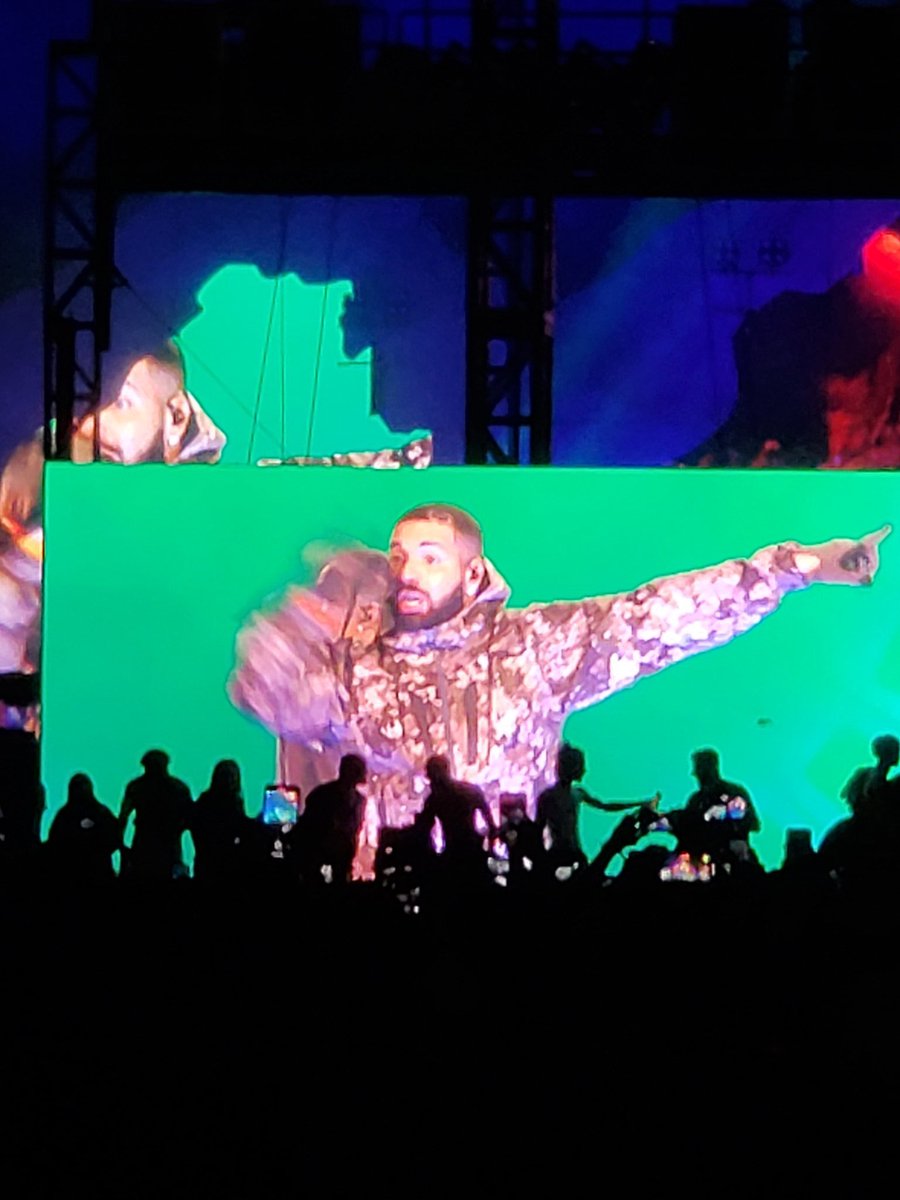 Drake on stage H town baby 🔥🪐🪐 #ASTROWORLDFest