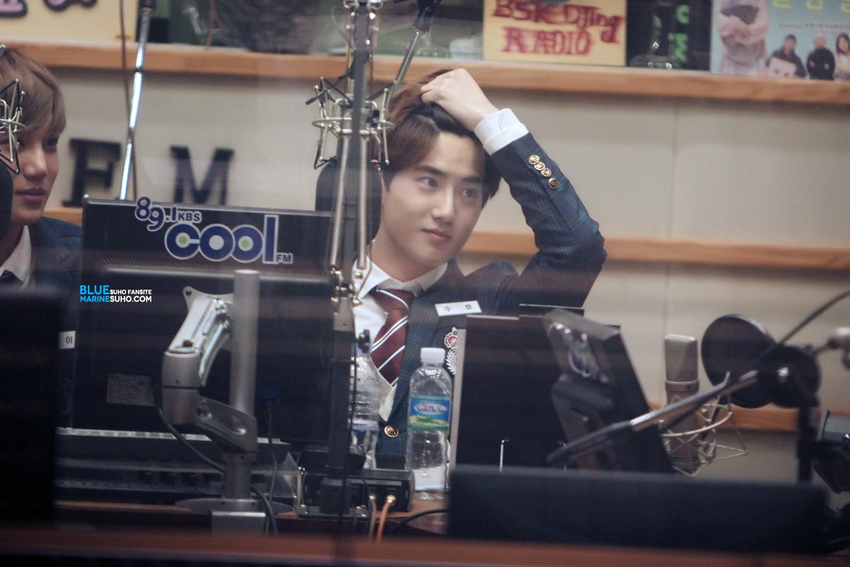 suhounionmy's tweet photo. It's a little complicated
What attracts me is you, which no one can imitate
You're the only one for me
Don't answer my question, oh
Seeing and feeling your eyes
Is ten million times more impressive
-Crush, Seventeen 

#Song4Suho D-98 https://t.co/nN82VBVWYG