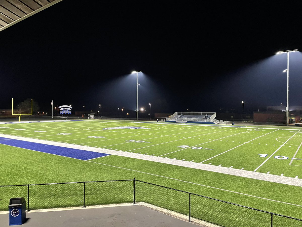 ManderfeldNoah's tweet photo. The field is empty, and Wittenberg-Birnamwood is walking away with a wild 29-28 win over @AmherstFalcon. I’ll recap it on the #HilightZone on @wsaw in ten minutes. #wisfb https://t.co/8hHIpLnsax