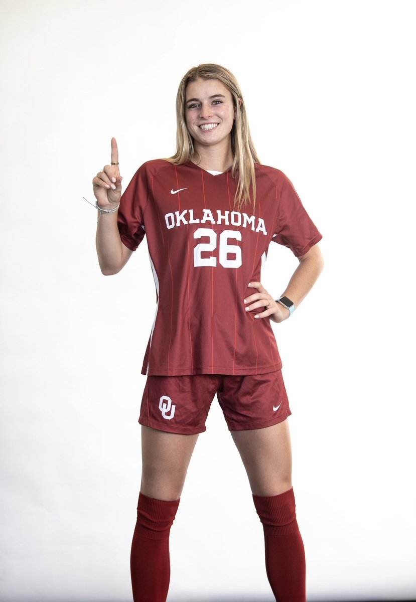 cpwags10's tweet image. t-2 months!!!!! #boomersooner #legacy22 #OUDNA @MCarrSoccer @OU_WSoccer