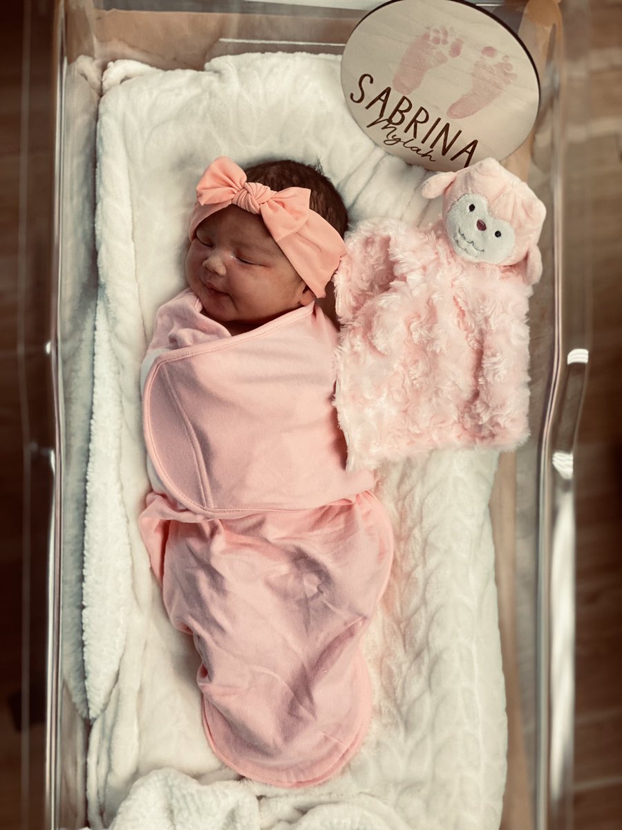 EJones_4's tweet photo. A true blessing. Can’t wait to be the best father and proudest girl dad 💕 https://t.co/QMw46FvN8K