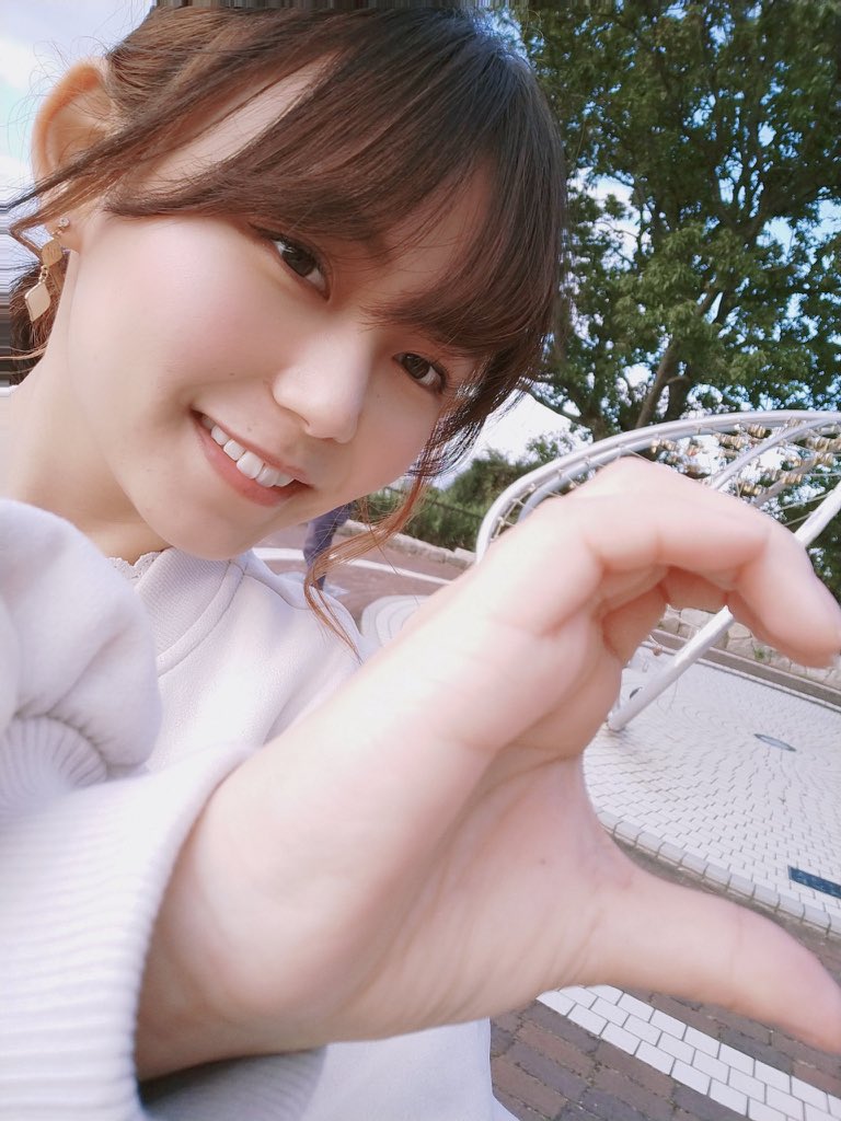 M0317S's tweet photo. 関西を中心にタレント活動中の「おまめちゃん」こと優木瑛美さんを一緒に応援しよう！

Twitter：@emi_yuuki 

Instagram：https://t.co/LZgOPOToJs…

TikTok：https://t.co/3bOpHdWIUy

YouTube：https://t.co/m7BrPX0ey1

#兵庫つながるNews も「ど・ろーかる」でチェックしてね☆ https://t.co/CgUb3TgSY5