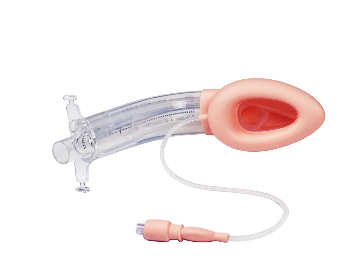 TuorenMedical's tweet photo. More than 95 degree angulated short airway tube matches oropharyngeal curve, easy for insertion. Besides, equipped with the dedicated endotracheal tube and exchange guide. Come and take a look at our Blockbuster laryngeal Mask which with high hemodynamic stability. #Airway https://t.co/UOPNFNFRYz