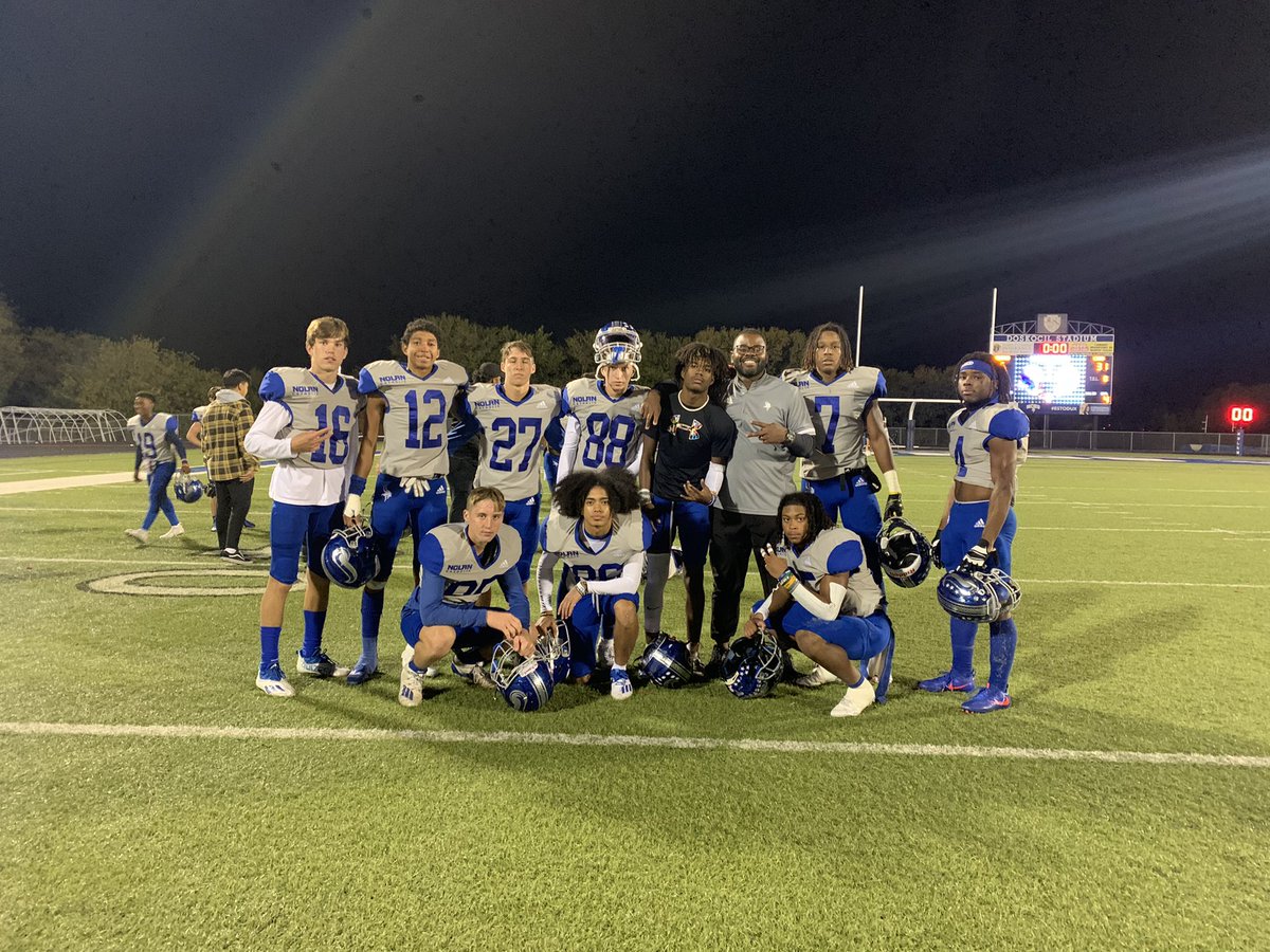 Coach_Calais's tweet photo. We had to fight through adversity but I take a WIN any day! #VictoryPic https://t.co/FdcREdXyge