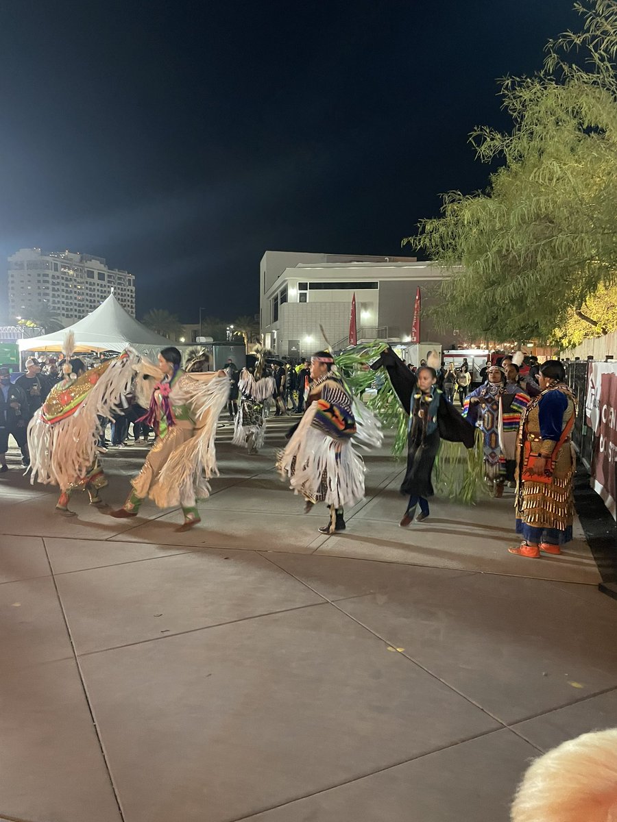 ProgressForNV's tweet photo. Pictures from the Pow Wow Dance at #FristFriday! #HonoringAviKwaMe https://t.co/QDpSCdbCH2