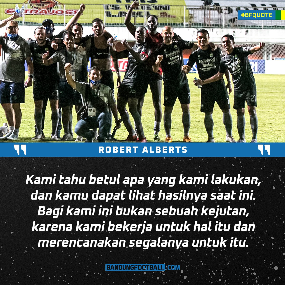 bandungfootball's tweet photo. Sapu bersih di seri kedua bukanlah sebuah kejutan, bagi coach Robert. Semua terstruktur, semua terencana. Series 1 bangun fondasi, series 2 mulai unjuk gigi. Process, with progress.

#BFQuote #Persib #PersibBandung #BandungFootball #BFCOM https://t.co/uYpZ0WZvna