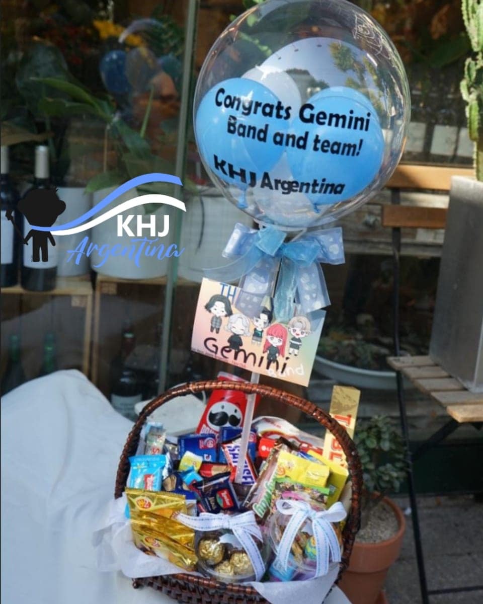 Eugenia57402724's tweet photo. Lo más hermoso que puede existir 🇦🇷🇦🇷🇦🇷🇦🇷💃💃💃🇦🇷🇦🇷🇦🇷🇦🇷🇦🇷🇦🇷 apoyar siempre a nuestro artista @khj_heneciatwt
#KHJArgentina
#KHJArgentinaThisIsLove
@TEAMHENECIA
@khjargentina
@khj_heneciatwt
@CC_coreano
@corea_emb https://t.co/9xYcVrGp8s