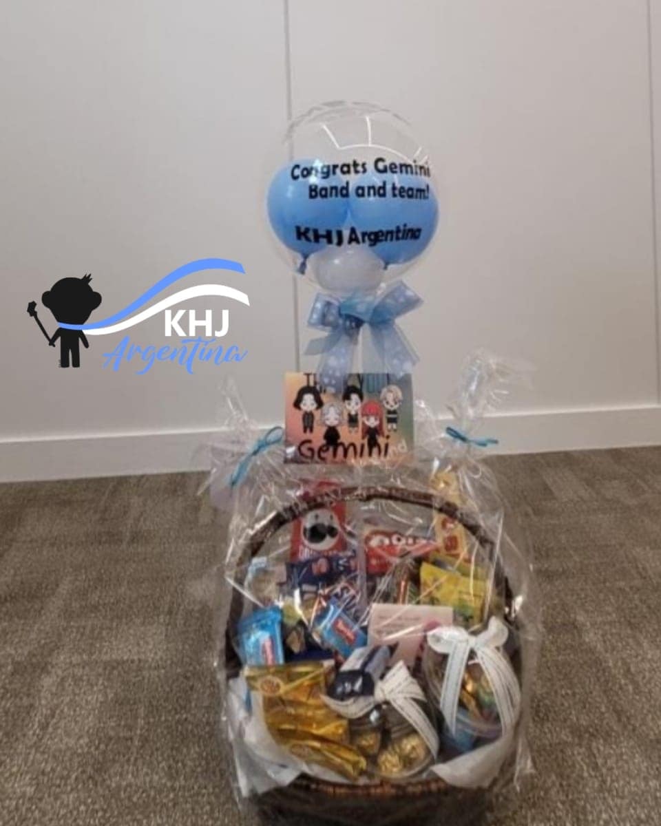 Eugenia57402724's tweet photo. Lo más hermoso que puede existir 🇦🇷🇦🇷🇦🇷🇦🇷💃💃💃🇦🇷🇦🇷🇦🇷🇦🇷🇦🇷🇦🇷 apoyar siempre a nuestro artista @khj_heneciatwt
#KHJArgentina
#KHJArgentinaThisIsLove
@TEAMHENECIA
@khjargentina
@khj_heneciatwt
@CC_coreano
@corea_emb https://t.co/9xYcVrGp8s