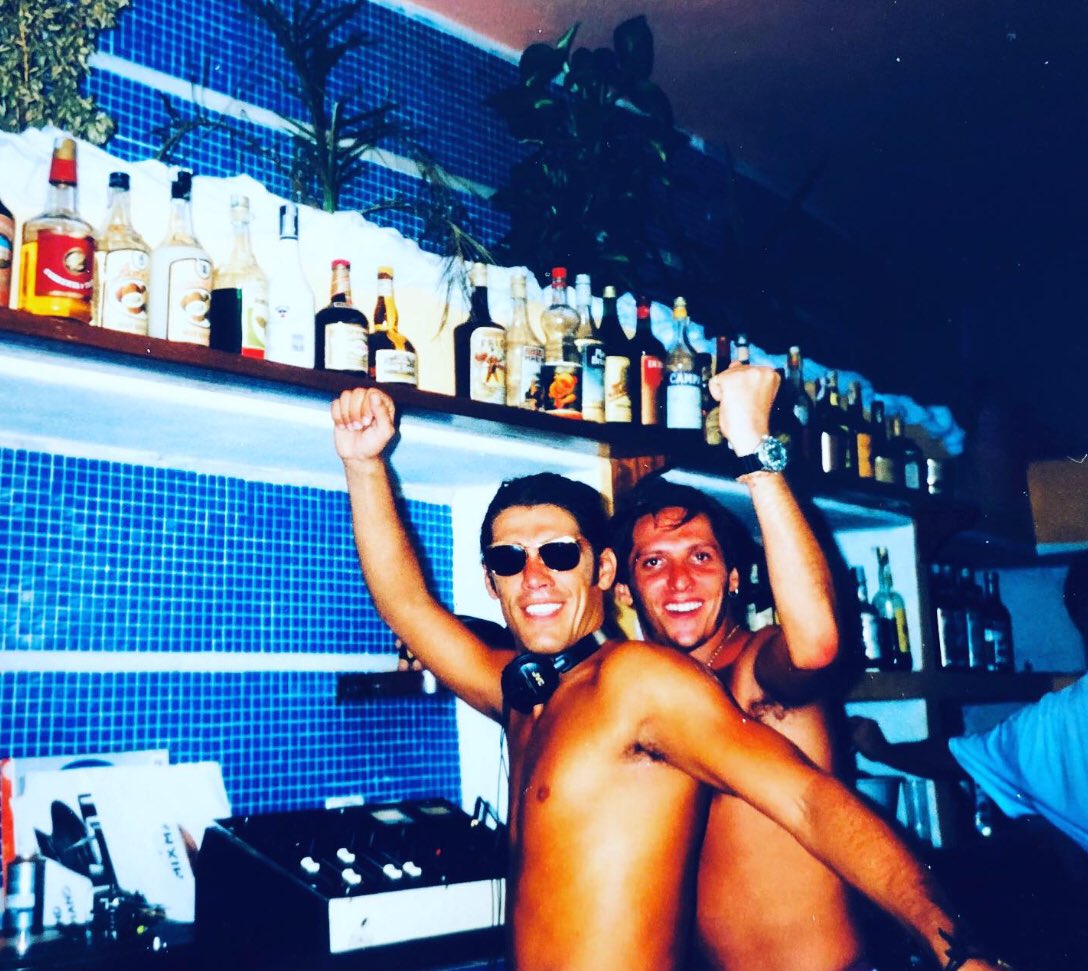 IbizaPast's tweet photo. ‘Brandon & Alex P when the DJ set up was still behind the bar on the Space Terrace In 1993’
Photo Credit ▶️ @bodders74
@brandonblock @spaceibiza #space #spaceibiza #ibiza #ibizapast #alexp #brandonblock https://t.co/1PJf8FCCeA