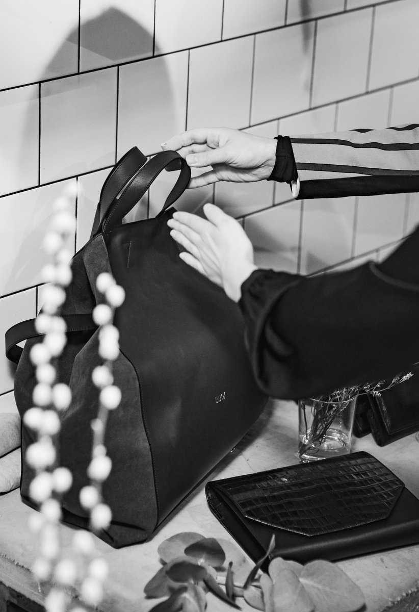 BukvySe's tweet photo. Everyday bags are Saturday bags ❤ - https://t.co/IN4I2lrEs7 https://t.co/RpxfKbs7Dc