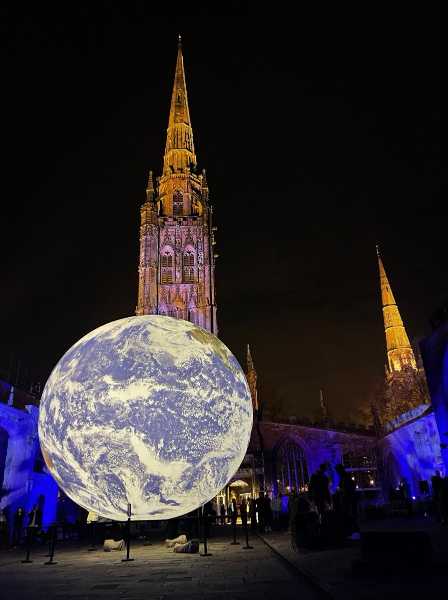edengirlscov's tweet photo. 🛣️ GO THE EXTRA MILE 🛣️

If you are a loose end this weekend, head to @CovCathedral and see the stunning @lukejerram #Gaia exhibition #EarthArtWork 🌍

(And feel very proud that you know who Gaia is thanks to your hard work learning your #ClassicalCivilisations!) https://t.co/QP1igH4GFq