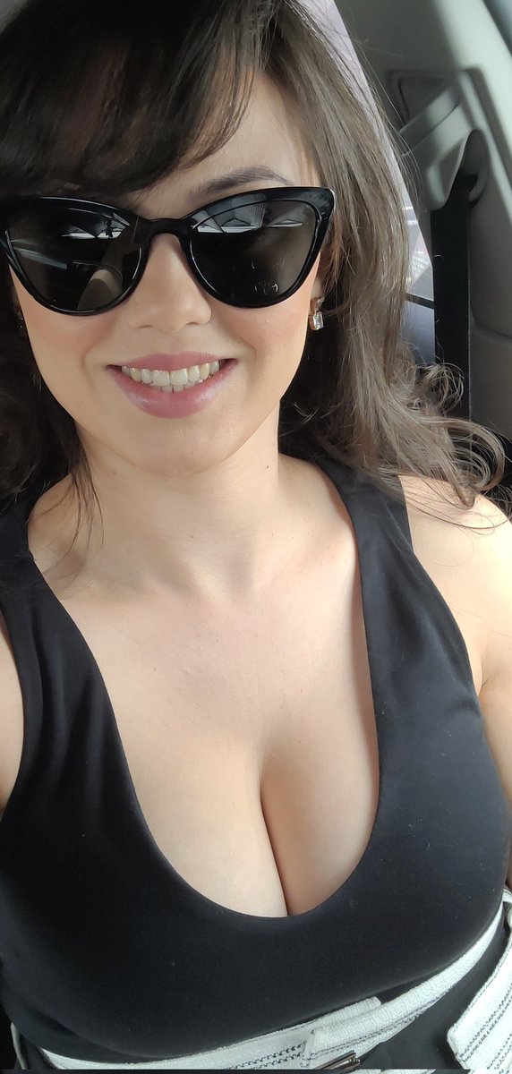 pp_artistry's tweet photo. Working 7 days straight, 2 jobs &amp; a business.
The hustle is real. Working towards my goals.
Never stop until you get there, and even then, keep going.
#mobilebeautytherapist #worklife #womenempowerment #LoveLife #workandplay #goals #careerdriven #businessowner #pinarpolatartistry https://t.co/QpmOLPvJiv